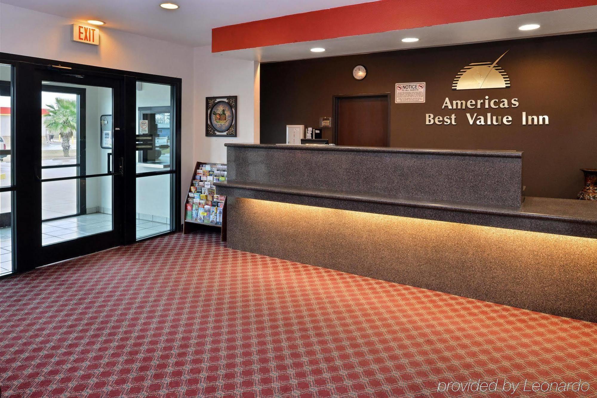 Americas Best Value Inn Somerville Texas Exterior photo